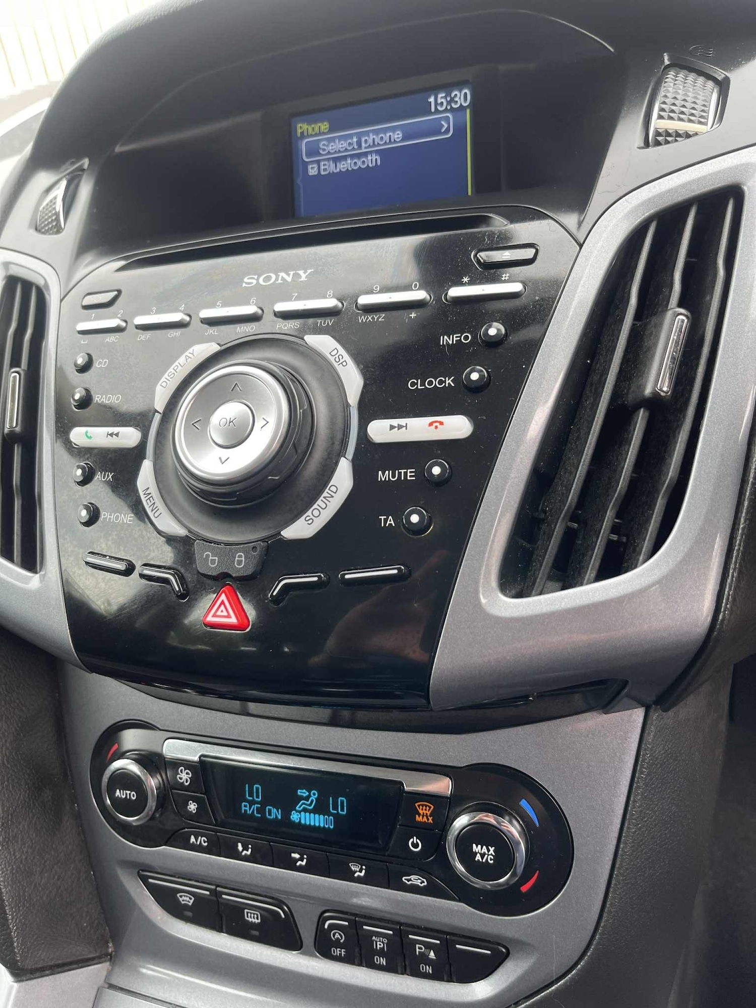 Used Ford Focus 2012 for sale - 76589060: Photo 20