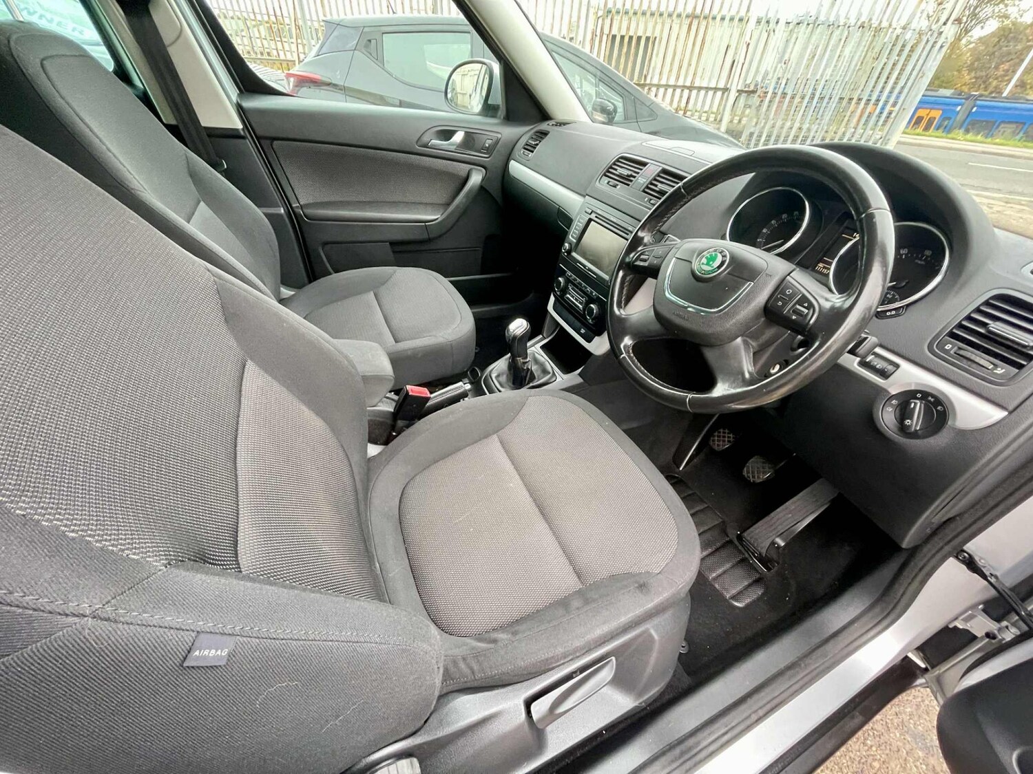 Used Skoda Yeti 2010 for sale - 77195119: Photo 18