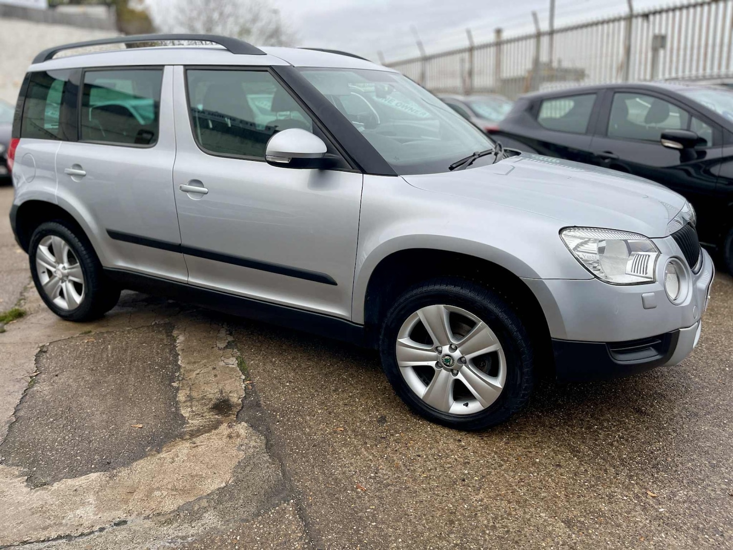 Used Skoda Yeti 2010 for sale - 77195119: Photo 5