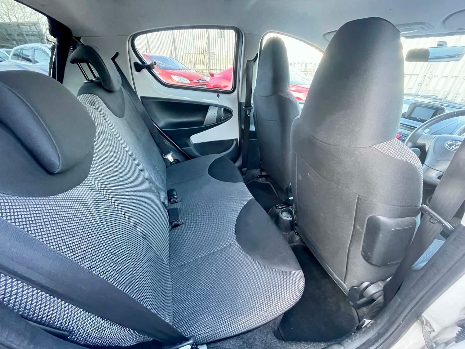 Used Toyota AYGO 2014 for sale - 77364059: Photo 16