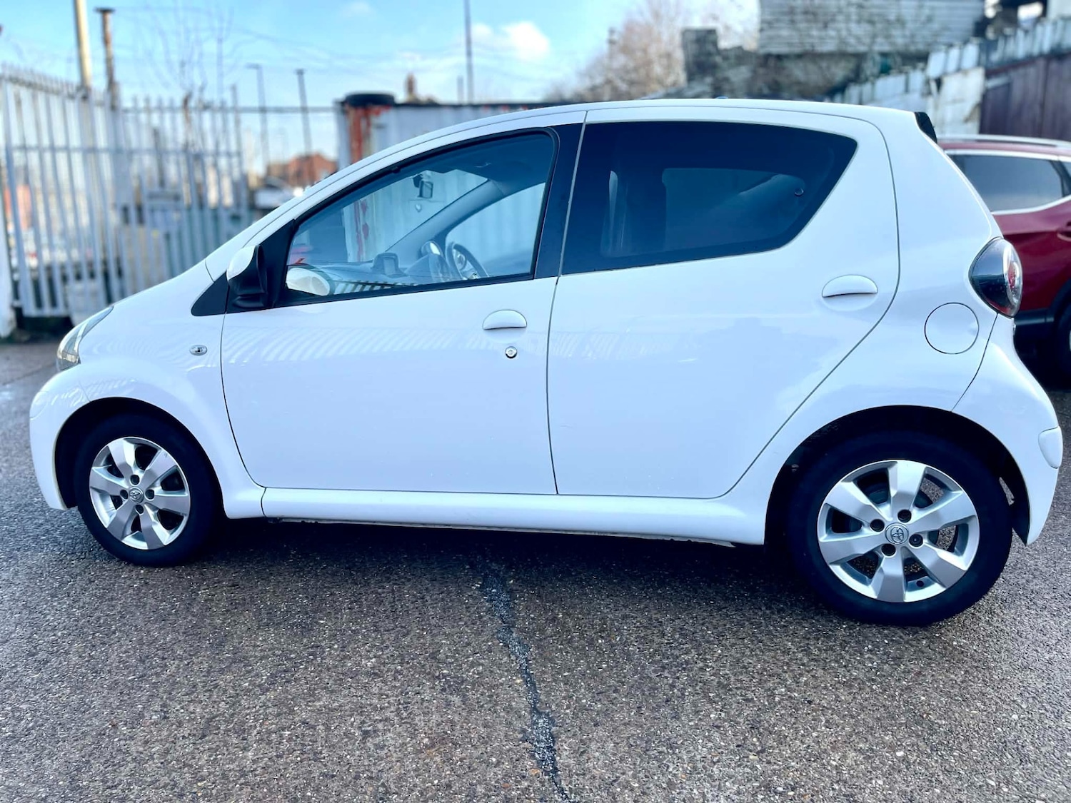 Used Toyota AYGO 2014 for sale - 77364059: Photo 8
