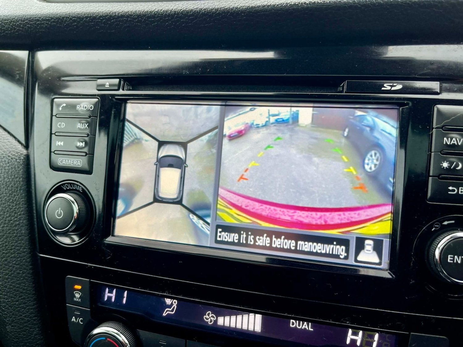 Used Nissan Qashqai 2015 for sale - 77447755: Photo 17