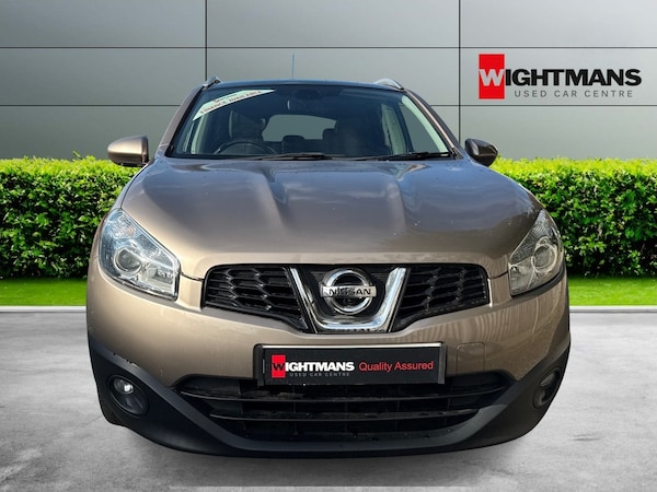 Used Nissan Qashqai 2013 for sale - 75130275: Photo 2
