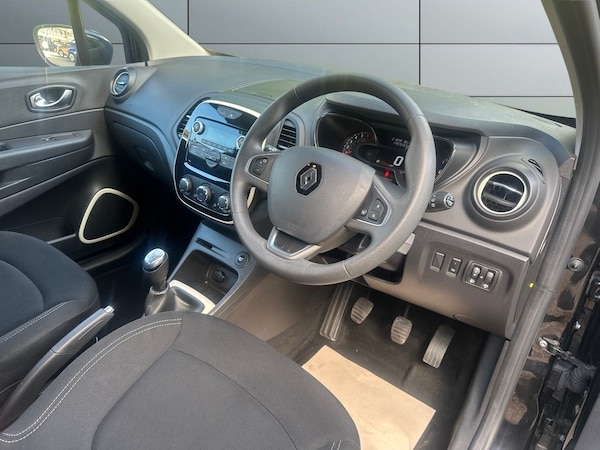 Used Renault Captur 2018 for sale - 75632833: Photo 9