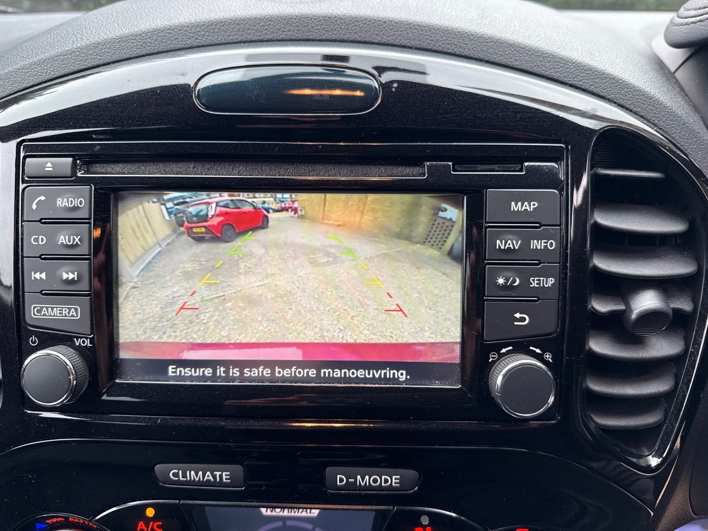 Used Nissan Juke 2015 for sale - 77694237: Photo 14