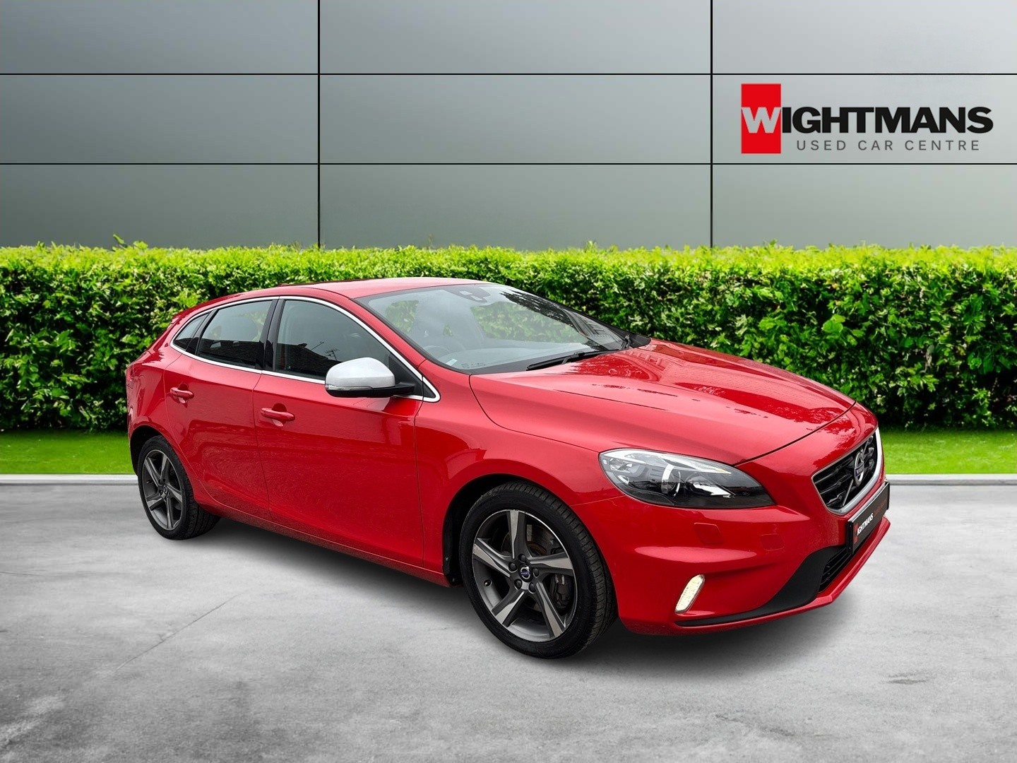 Used Volvo V40 2016 for sale - 76237246: Photo 1
