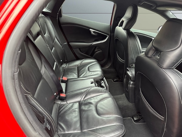 Used Volvo V40 2016 for sale - 76237246: Photo 11