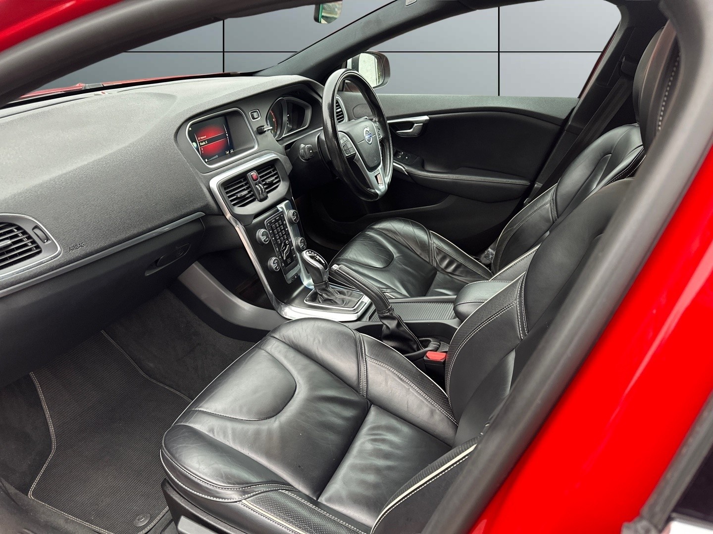 Used Volvo V40 2016 for sale - 76237246: Photo 12