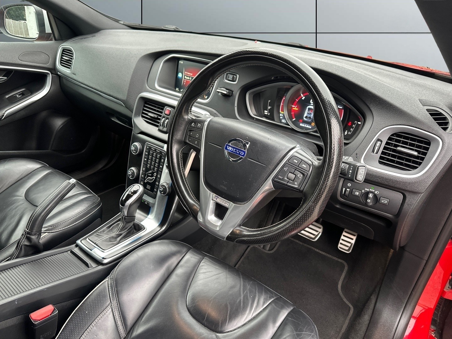 Used Volvo V40 2016 for sale - 76237246: Photo 9