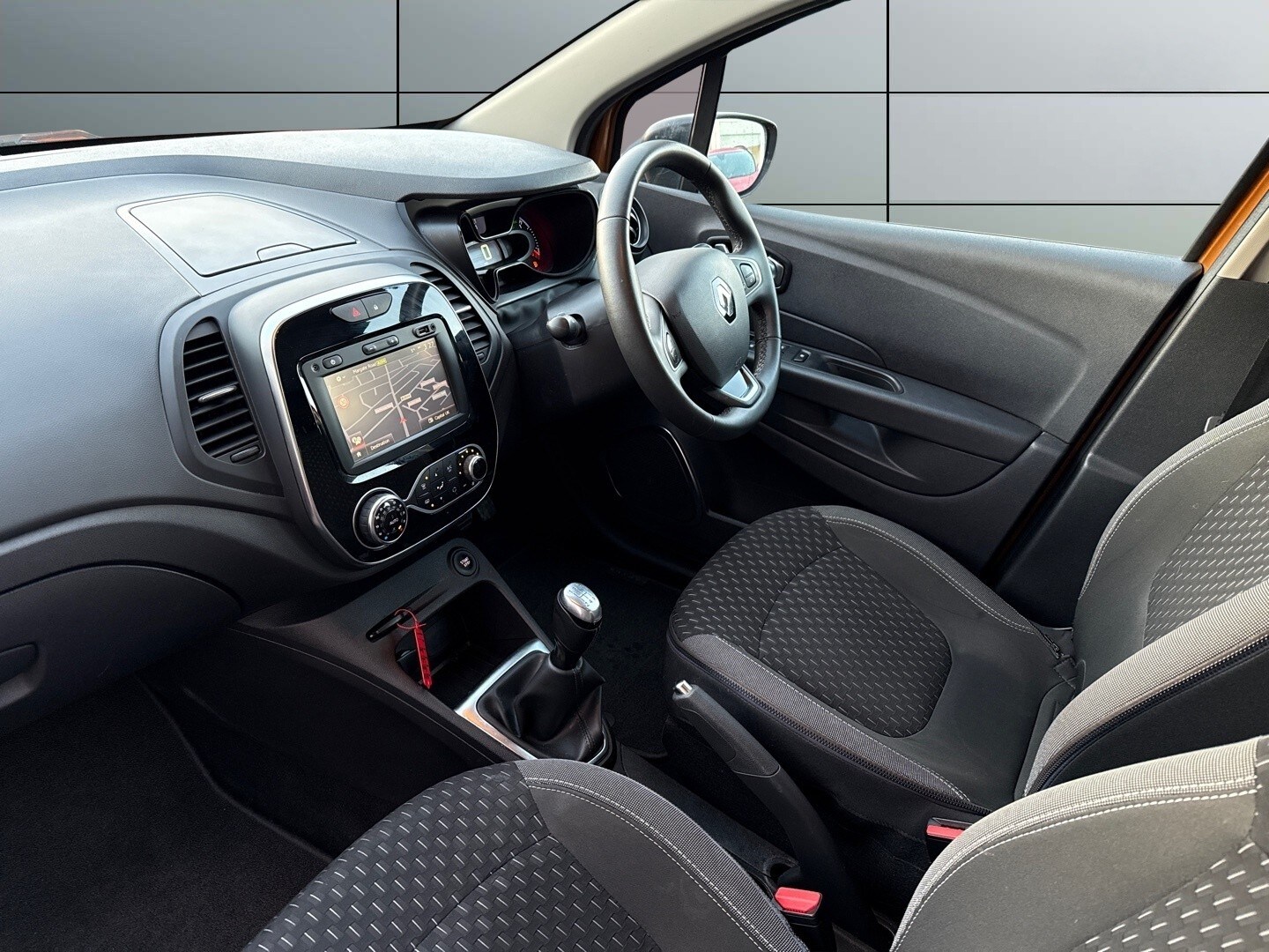 Used Renault Captur 2017 for sale - 77697510: Photo 13