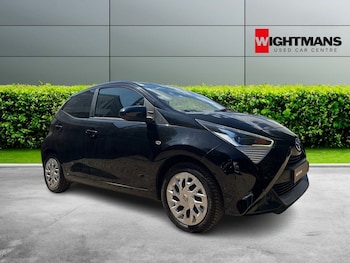 Used Toyota AYGO 2018 for sale - 79424207: Photo