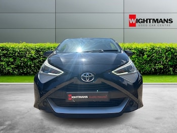 Used Toyota AYGO 2018 for sale - 79424207: Photo