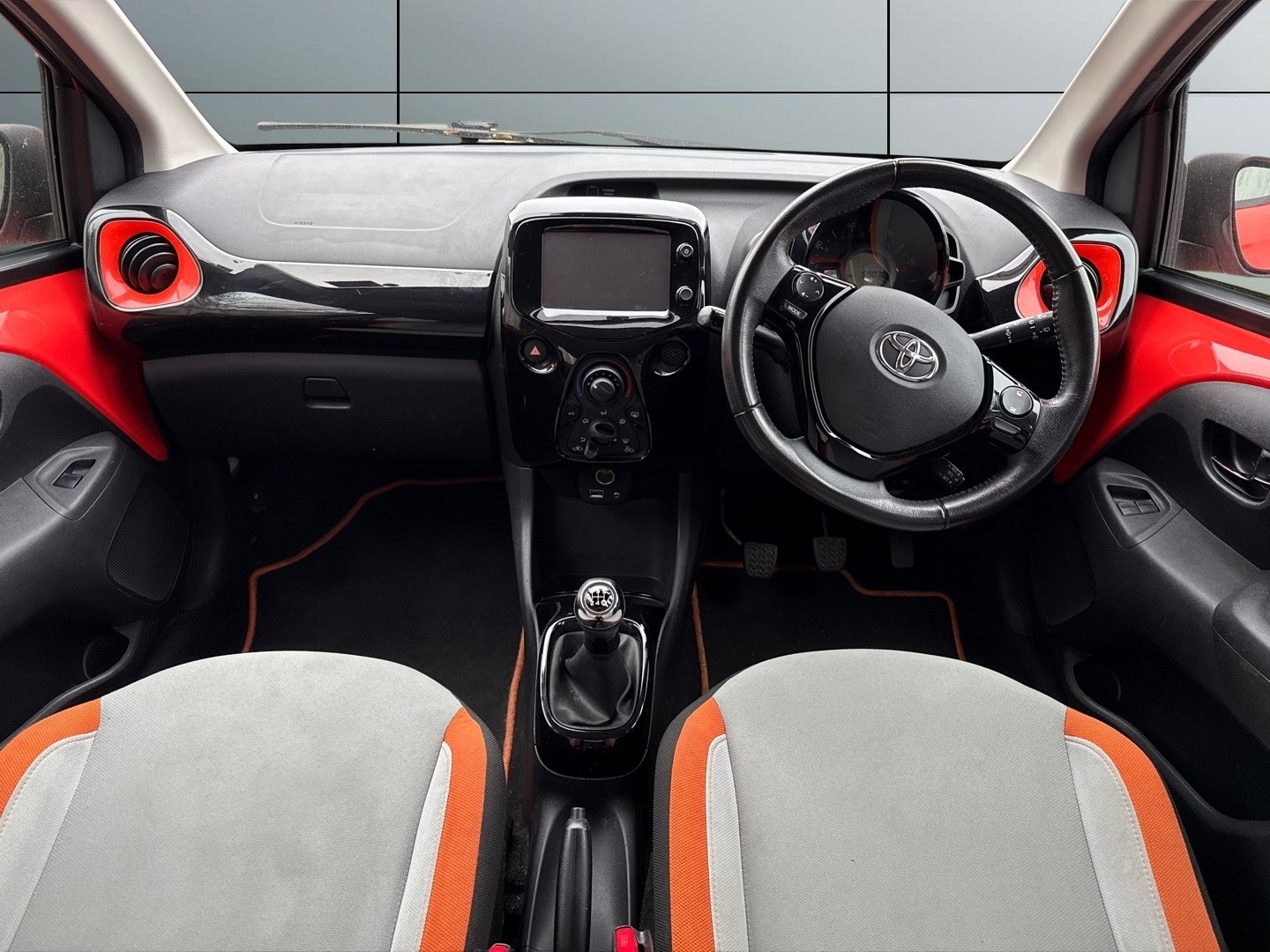 Used Toyota AYGO 2014 for sale - 77694367: Photo 10