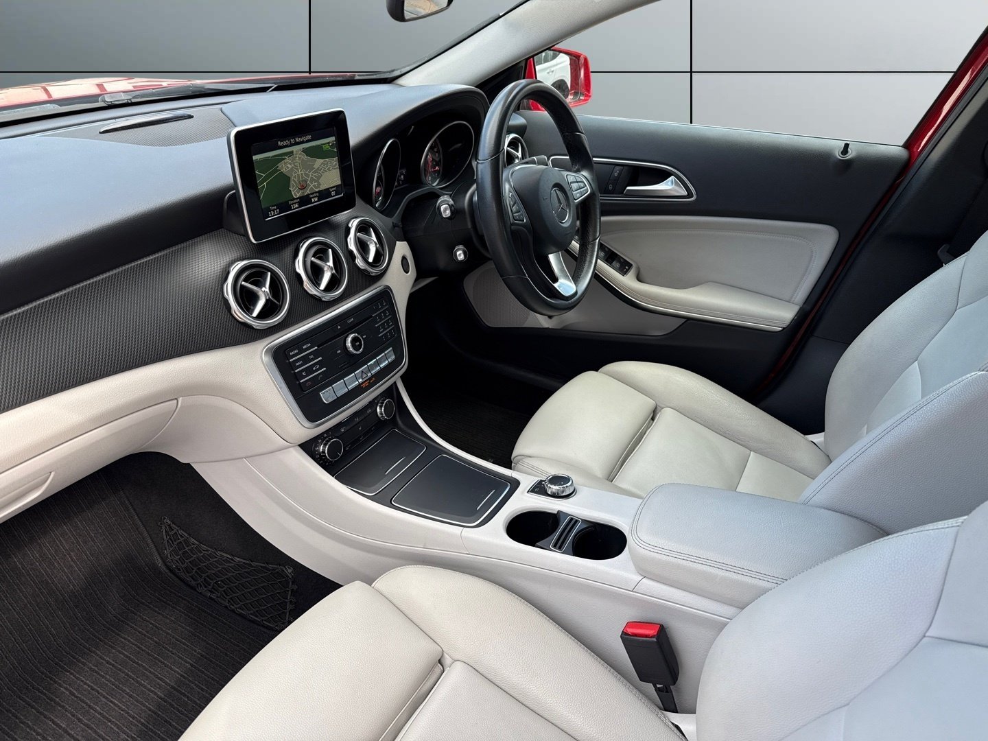 Used Mercedes-Benz GLA 2017 for sale - 75975611: Photo 13