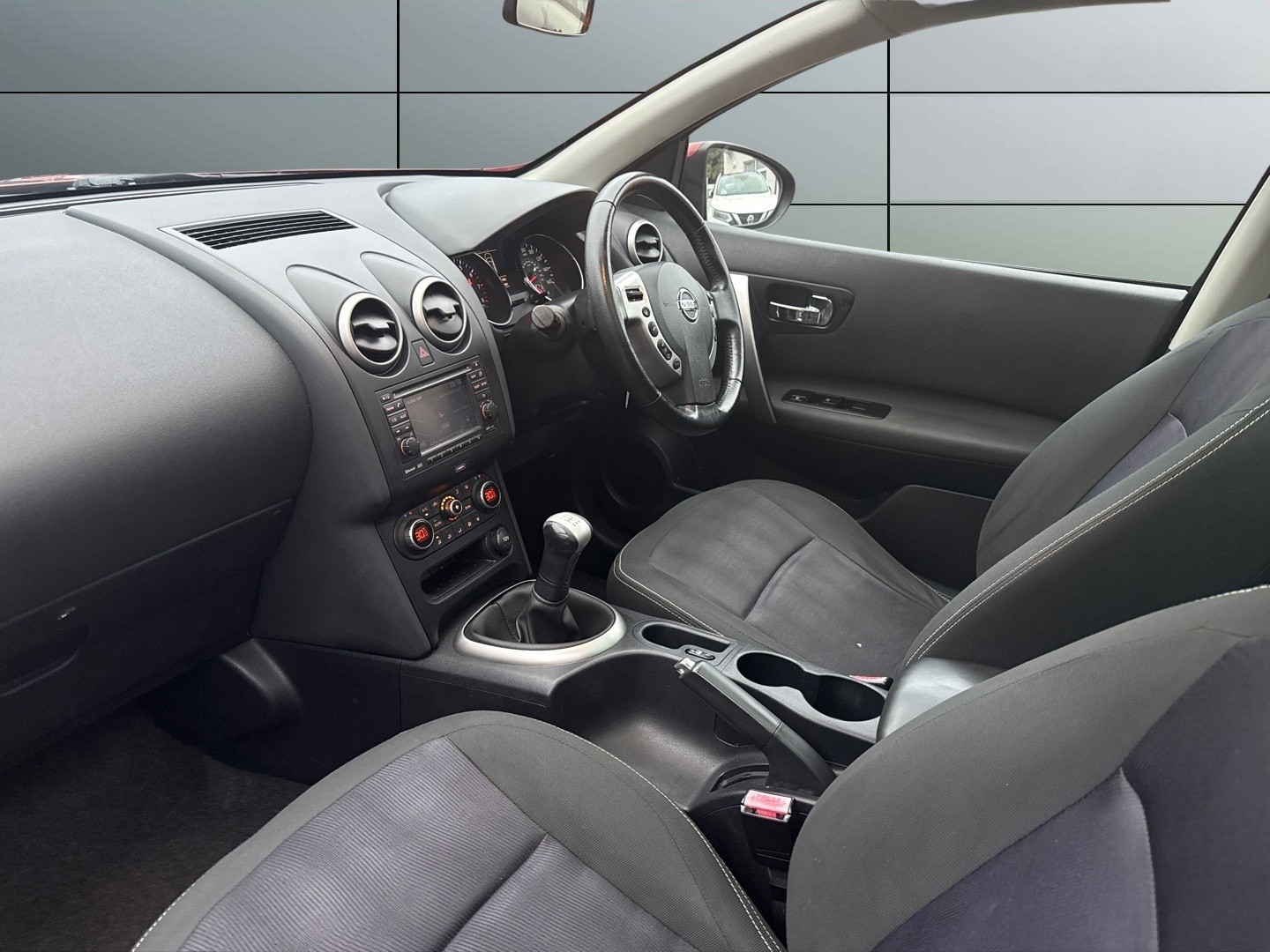 Used Nissan Qashqai 2012 for sale - 77697508: Photo 12