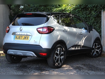 Used Renault Captur 2017 for sale - 75428640: Photo