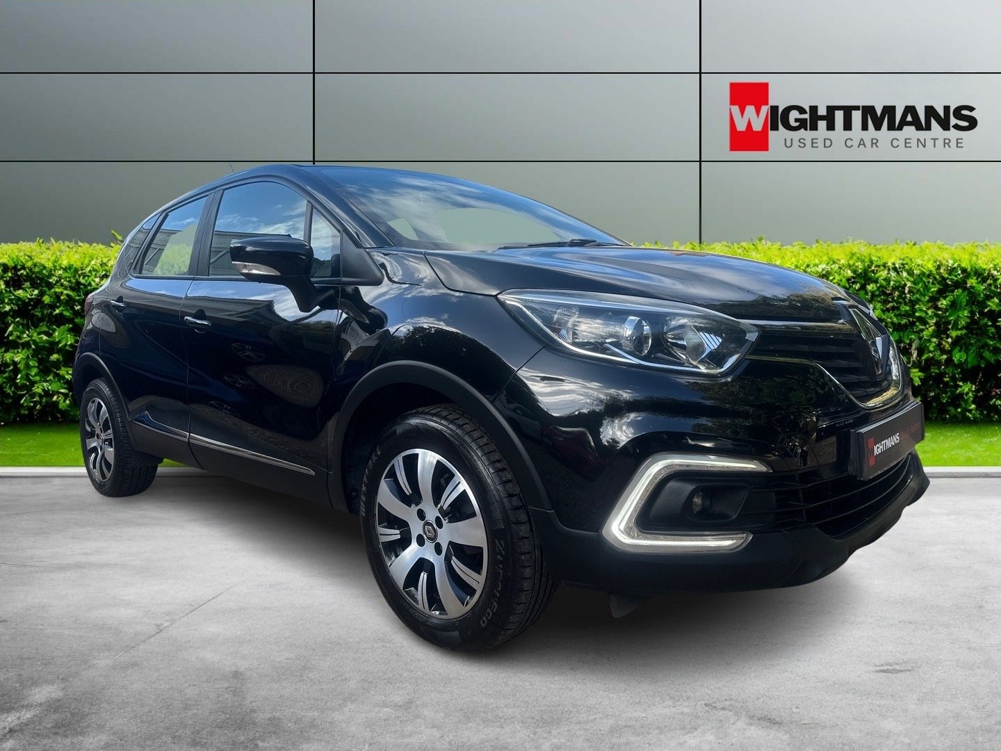 Used Renault Captur 2018 for sale - 76793784: Photo 1