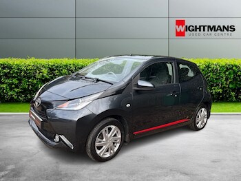 Used Toyota AYGO 2014 for sale - 76571201: Photo