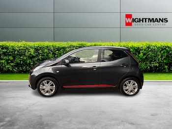 Used Toyota AYGO 2014 for sale - 76571201: Photo