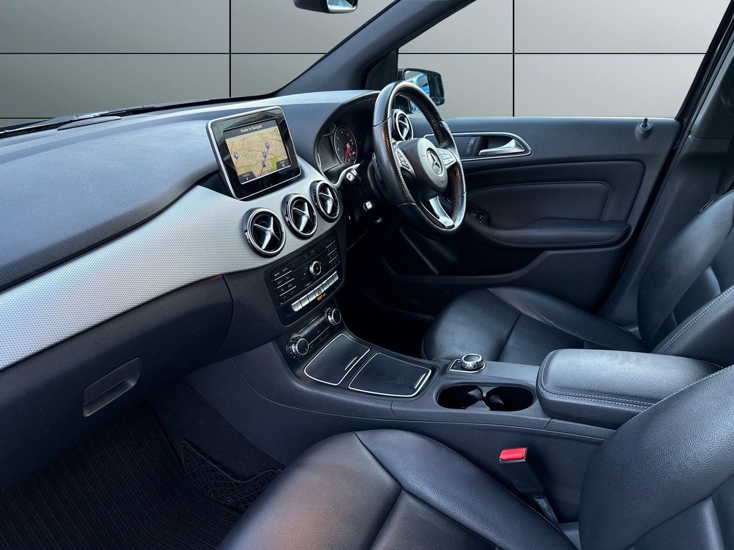 Used Mercedes-Benz B Class 2014 for sale - 76712447: Photo 9