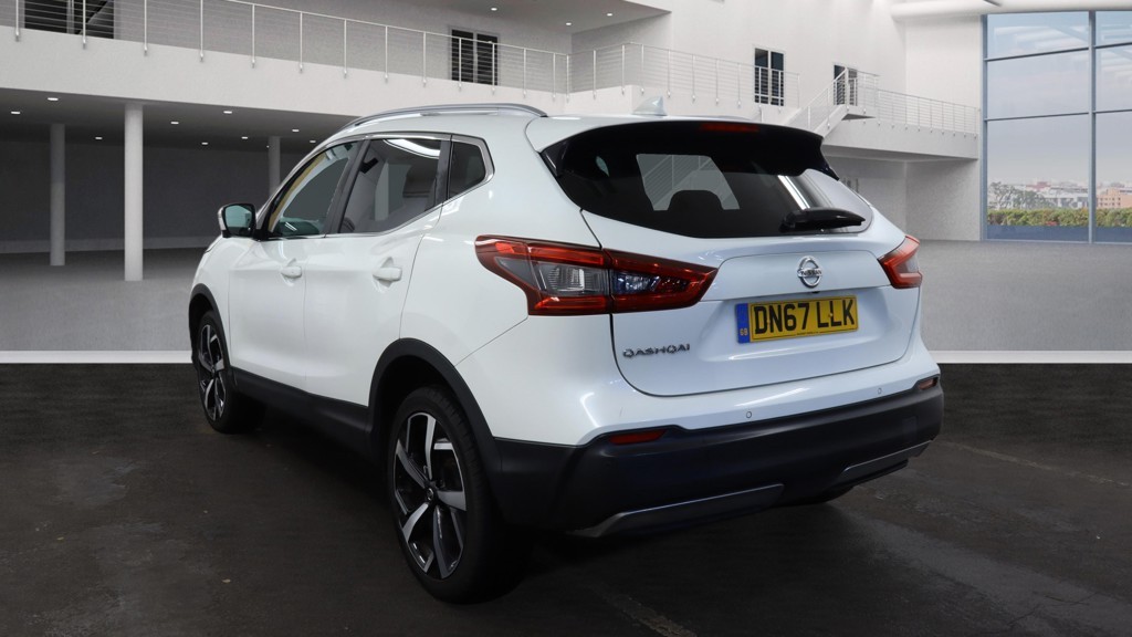 Used Nissan Qashqai 2017 for sale - 77107709: Photo 7