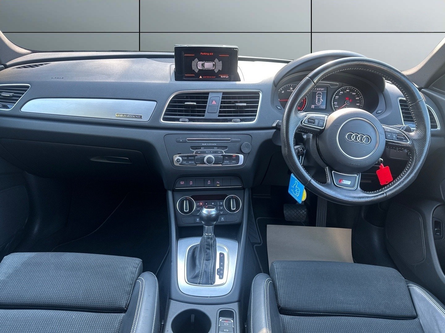Used Audi Q3 2018 for sale - 76011298: Photo 11