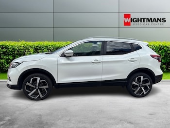 Used Nissan Qashqai 2017 for sale - 78820572: Photo