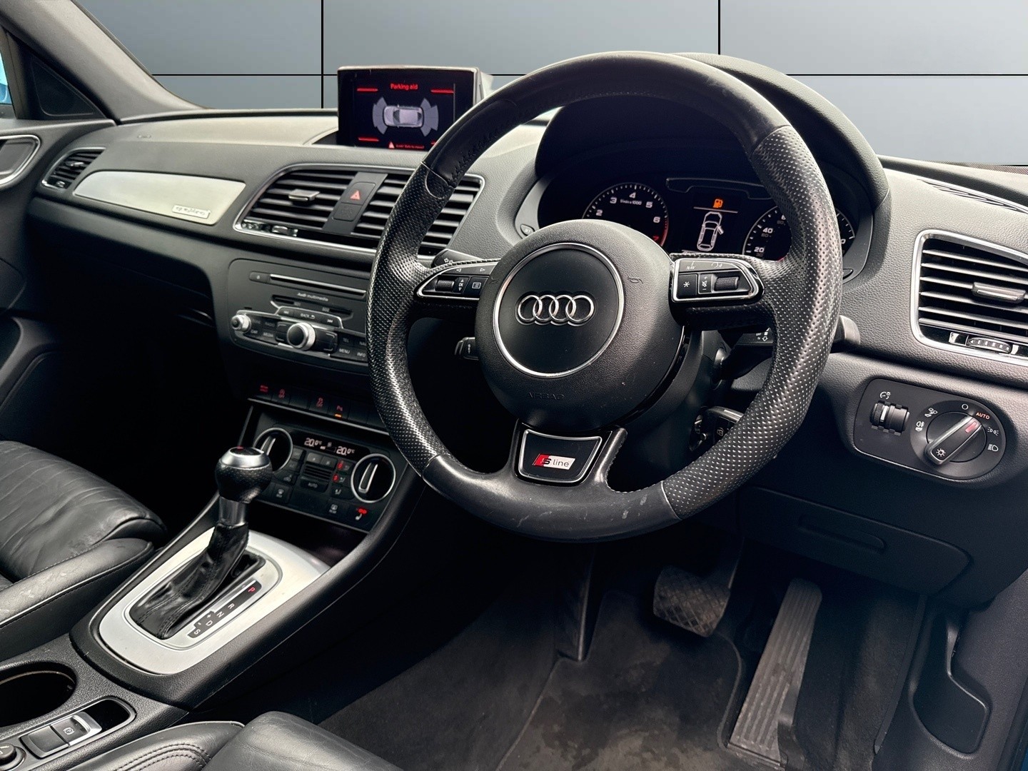 Used Audi Q3 2015 for sale - 78004571: Photo 9