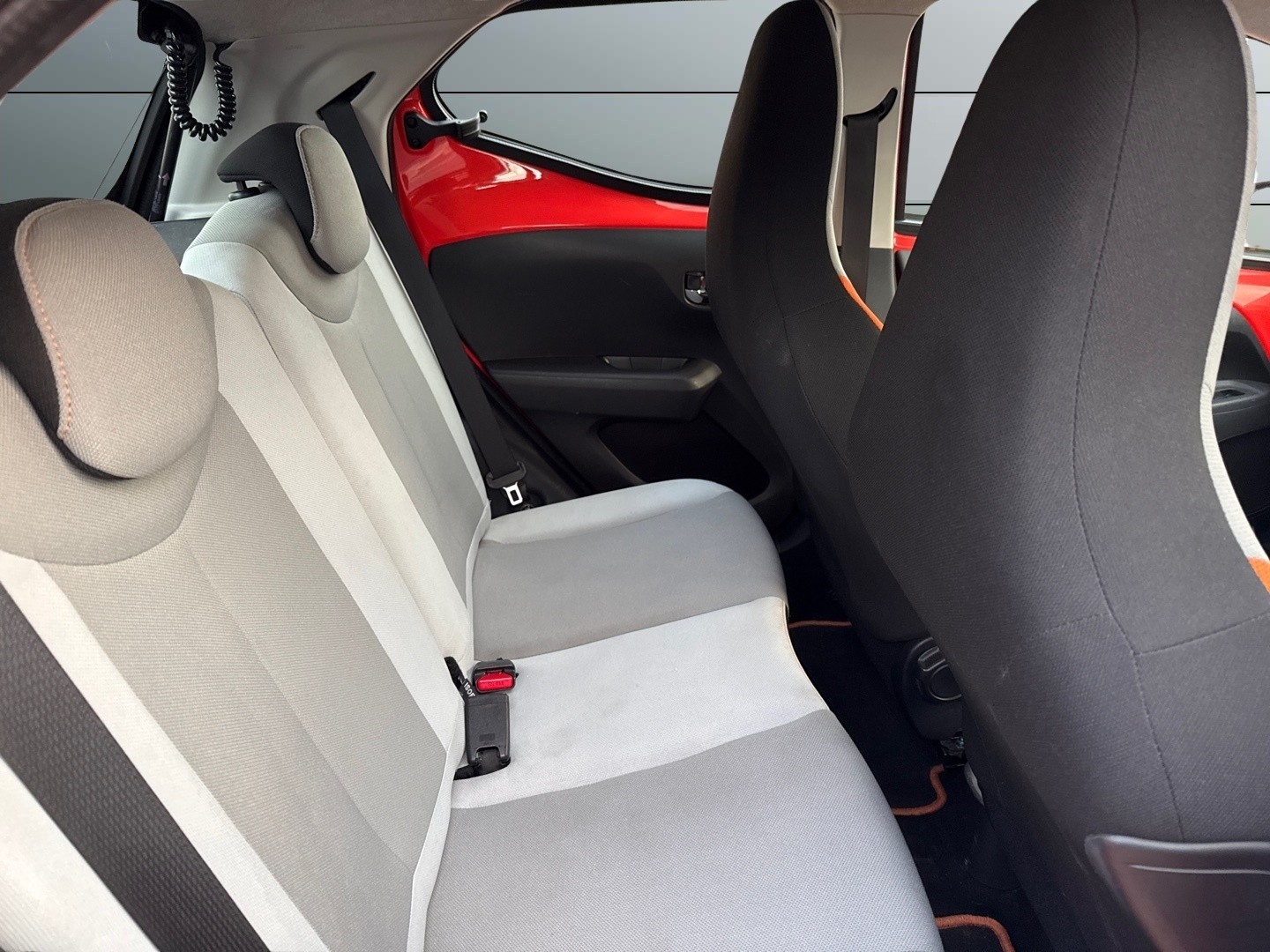 Used Toyota AYGO 2014 for sale - 77697505: Photo 8