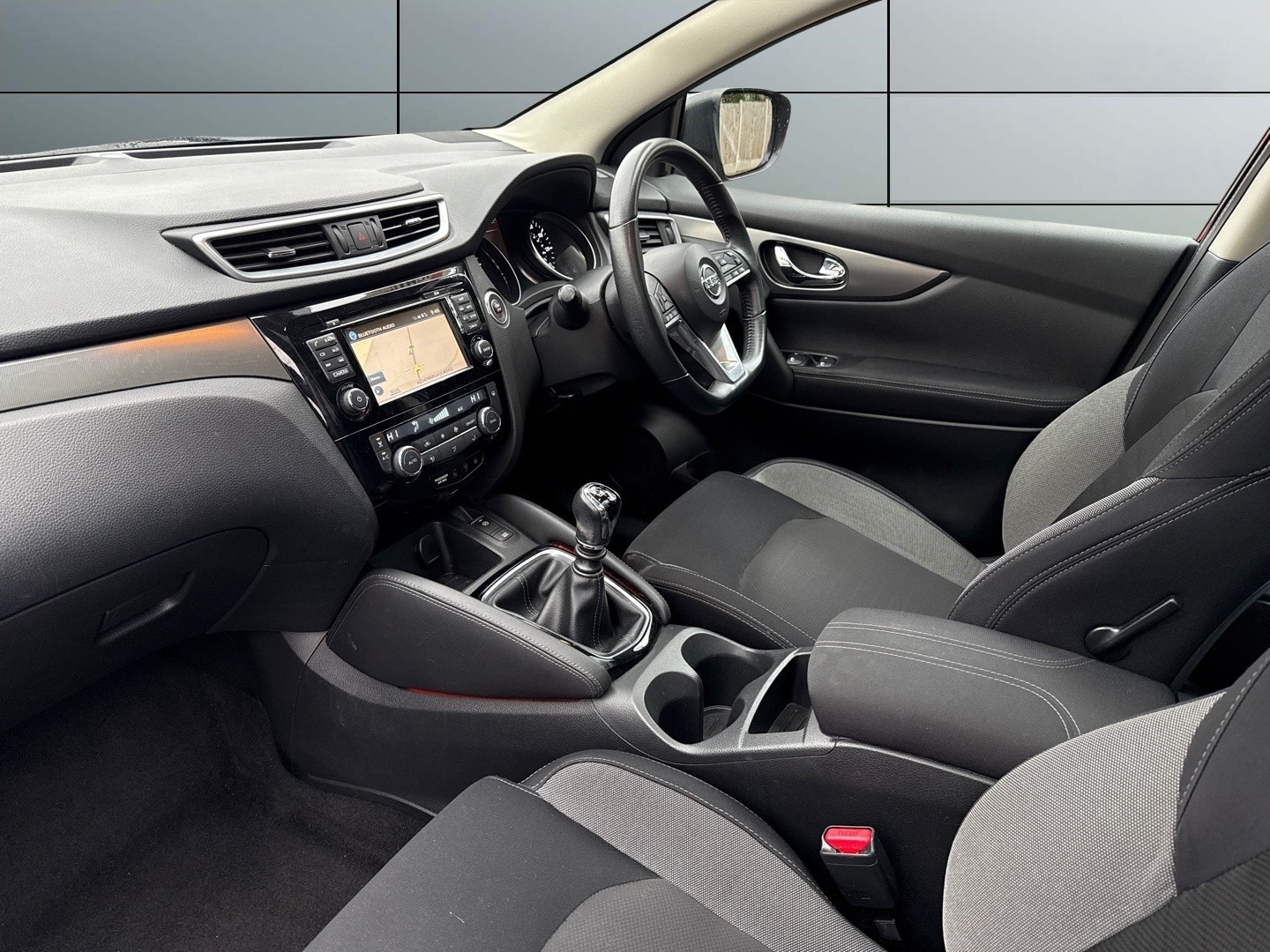 Used Nissan Qashqai 2017 for sale - 76725634: Photo 12