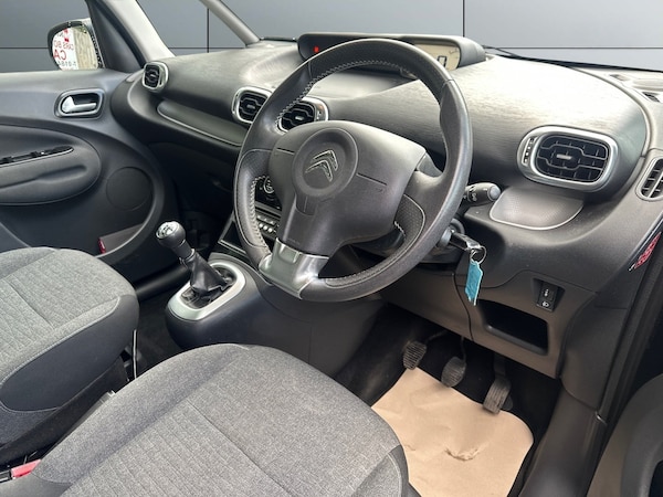 Used Citroen C3 Picasso 2016 for sale - 74697424: Photo 9