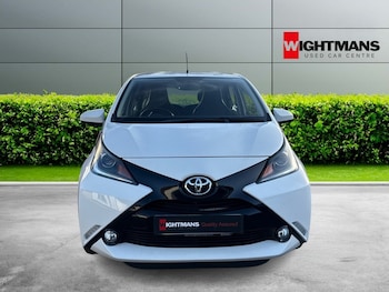 Used Toyota AYGO 2015 for sale - 76687235: Photo