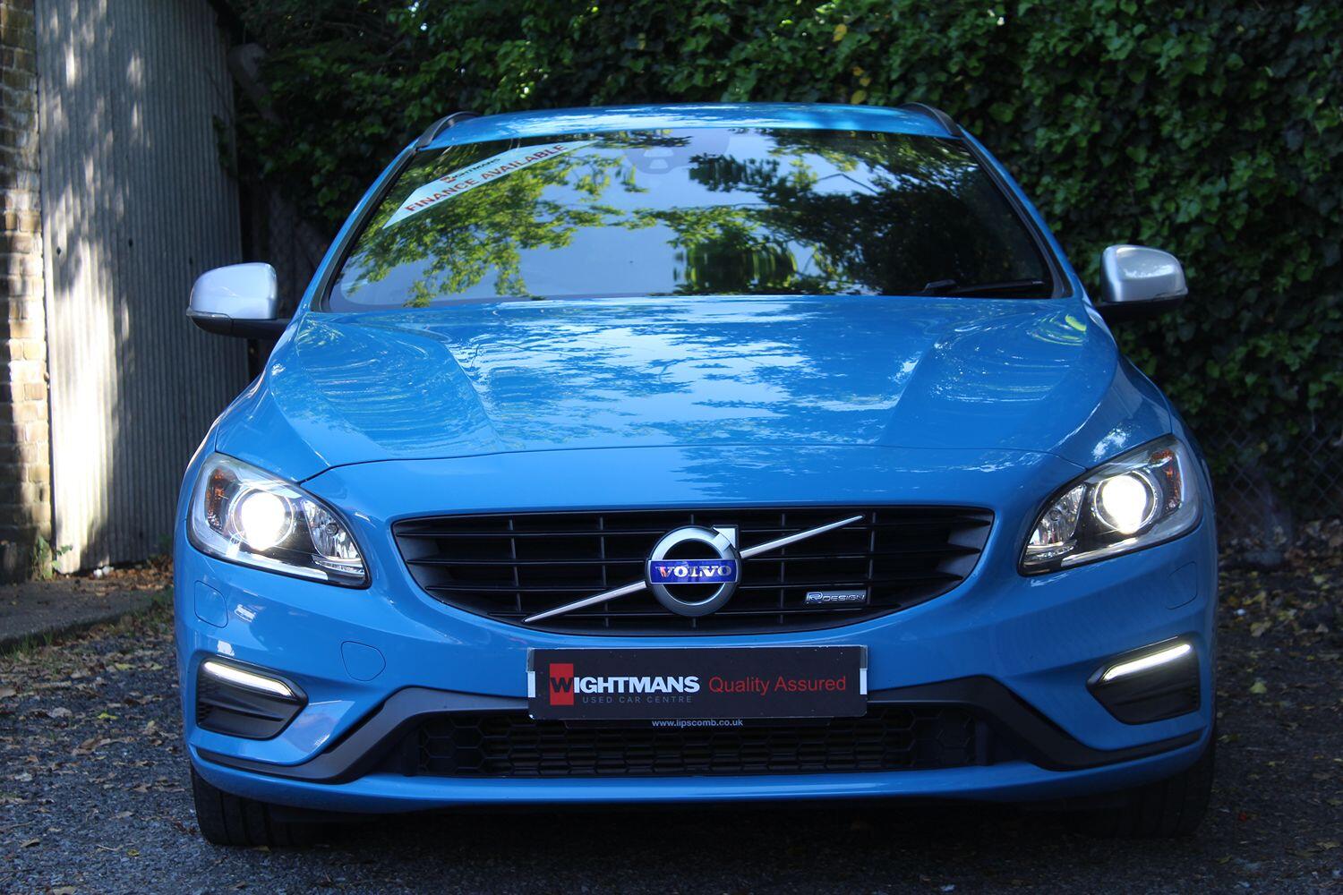 Used Volvo V60 2015 for sale - 78004626: Photo 2