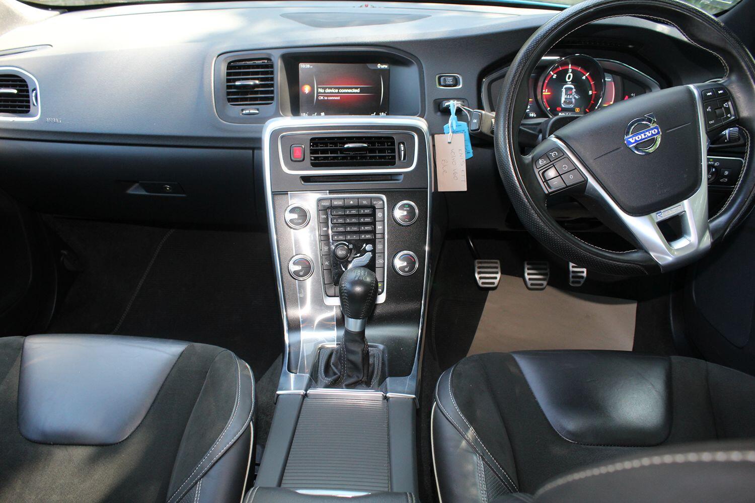 Used Volvo V60 2015 for sale - 78004626: Photo 9