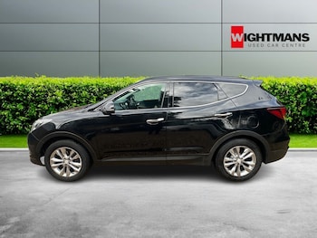Used Hyundai Santa Fe 2017 for sale - 75806426: Photo