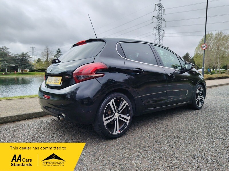 Used Peugeot 208 2015 for sale - 78140984: Photo 11