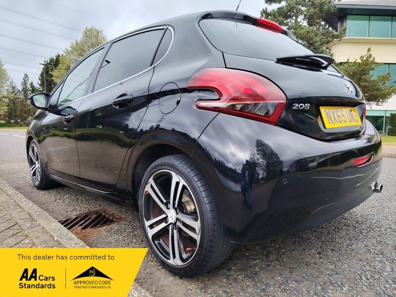 Used Peugeot 208 2015 for sale - 78140984: Photo 19