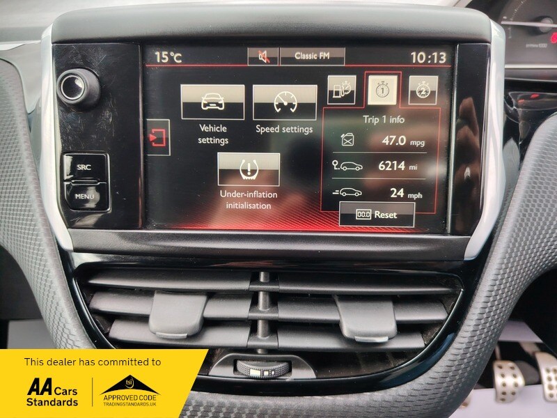 Used Peugeot 208 2015 for sale - 78140984: Photo 29