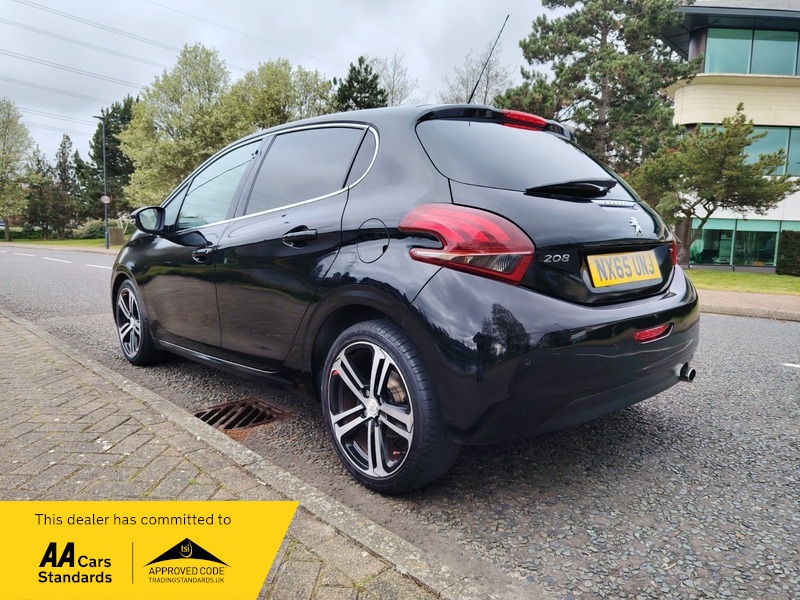Used Peugeot 208 2015 for sale - 78140984: Photo 5