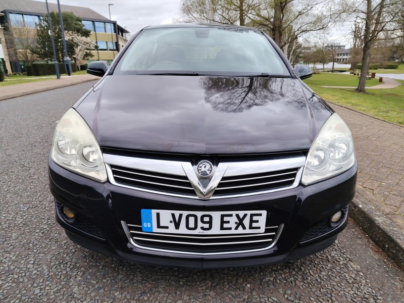 Used Vauxhall Astra 2009 for sale - 78062053: Photo 2