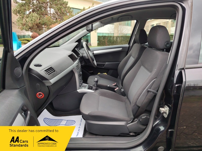 Used Vauxhall Astra 2009 for sale - 78062053: Photo 34