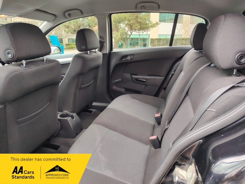 Used Vauxhall Astra 2009 for sale - 78062053: Photo 35