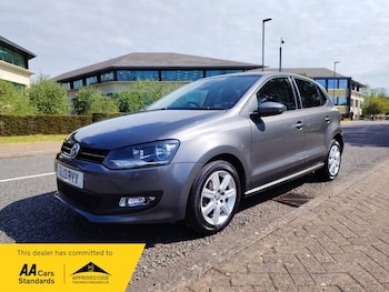 Used Volkswagen Polo 2013 for sale - 78501900: Photo