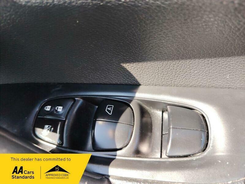 Used Nissan Qashqai 2017 for sale - 78154663: Photo 23