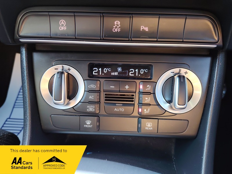 Used Audi Q3 2012 for sale - 78182299: Photo 32