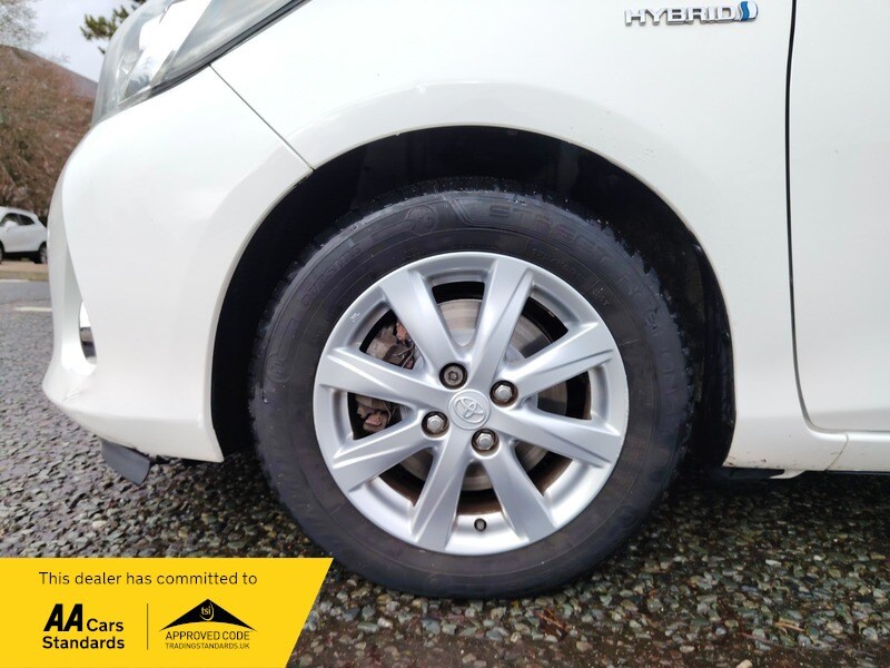 Used Toyota Yaris 2013 for sale - 77802399: Photo 16