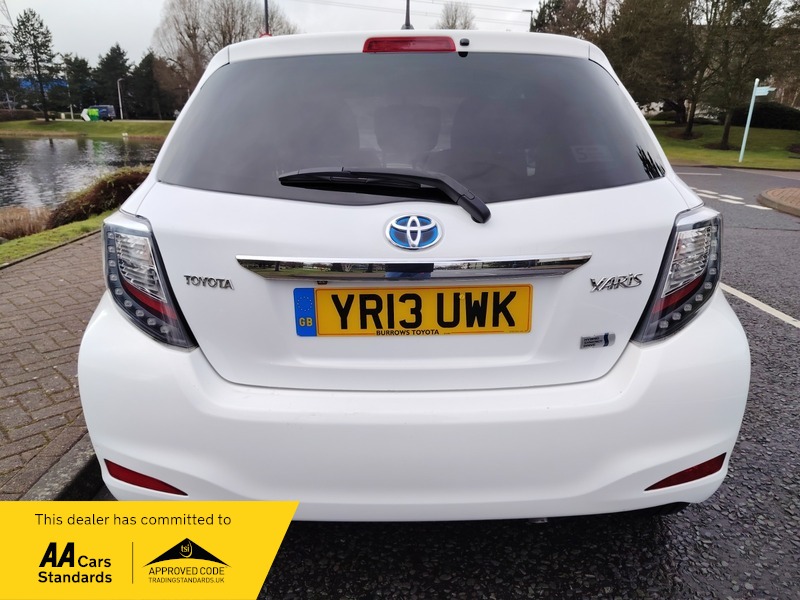 Used Toyota Yaris 2013 for sale - 77802399: Photo 6