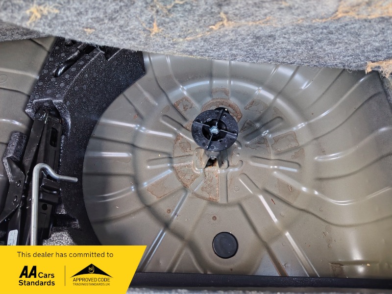 Used Nissan Note 2012 for sale - 78031272: Photo 11