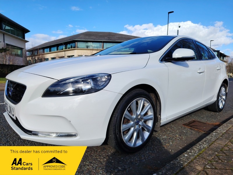 Used Volvo V40 2012 for sale - 77802401: Photo 15