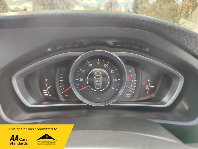 Used Volvo V40 2012 for sale - 77802401: Photo 29